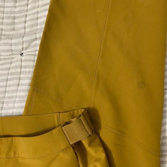 Lululemon Womens Trouser, Mustard Gold, Size 8 NWOT - Picture 5 of 9